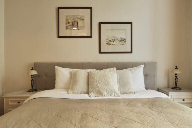 SYROU MELATHRON FAMILY SUITE