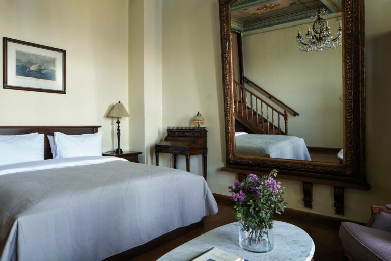 Syrou Melathron Two Bedroom Suite