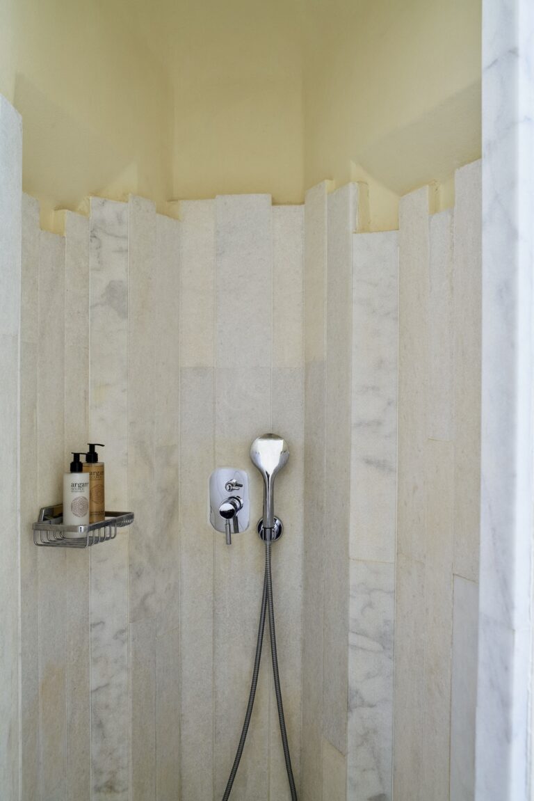 SYROU MELATHRON FAMILY TWO BEDROOM SUITE